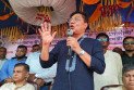 শেখ হাসিনা কালকেই আসুক, হাতকড়া দিয়ে রিসিভ করব: বিমানমন্ত্রী